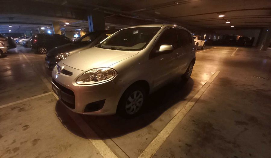 Fiat Palio 1.4 ATTRACTIVE Hatchback 2015