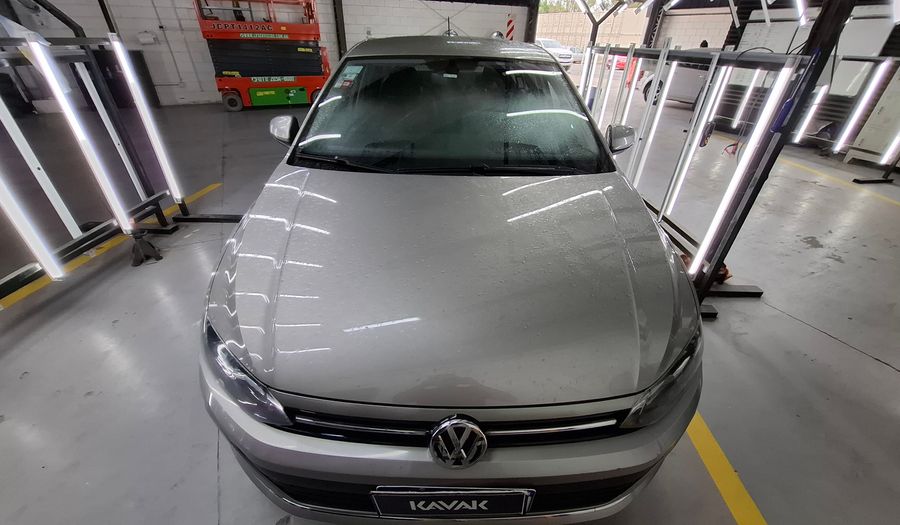 Volkswagen Virtus 1.6 MSI HIGHLINE AUTO Sedan 2018