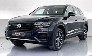 Volkswagen • Touareg