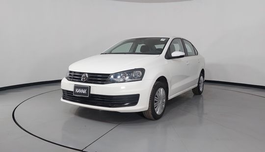 Volkswagen • Vento