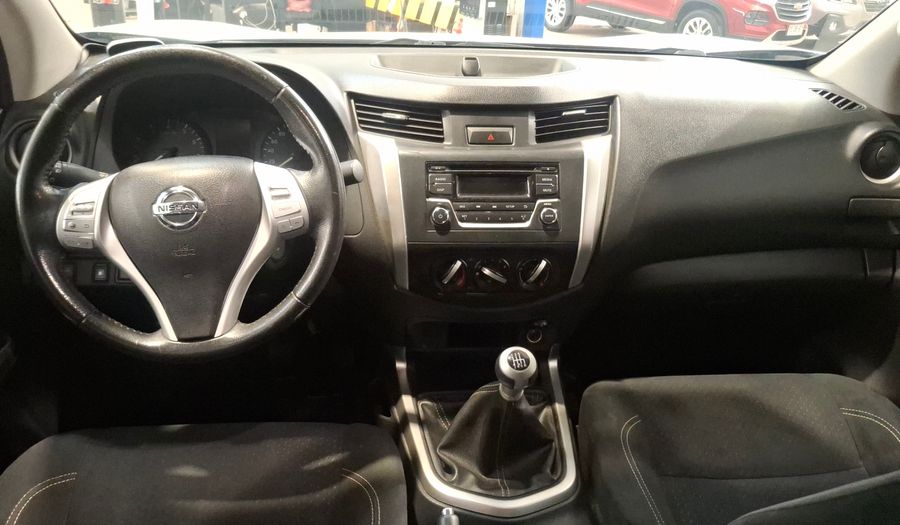 Nissan Np300 2.5 XE Pickup 2017