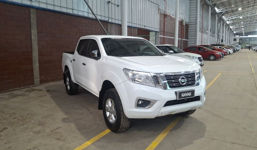 Nissan Np300 2.5 XE Pickup 2017