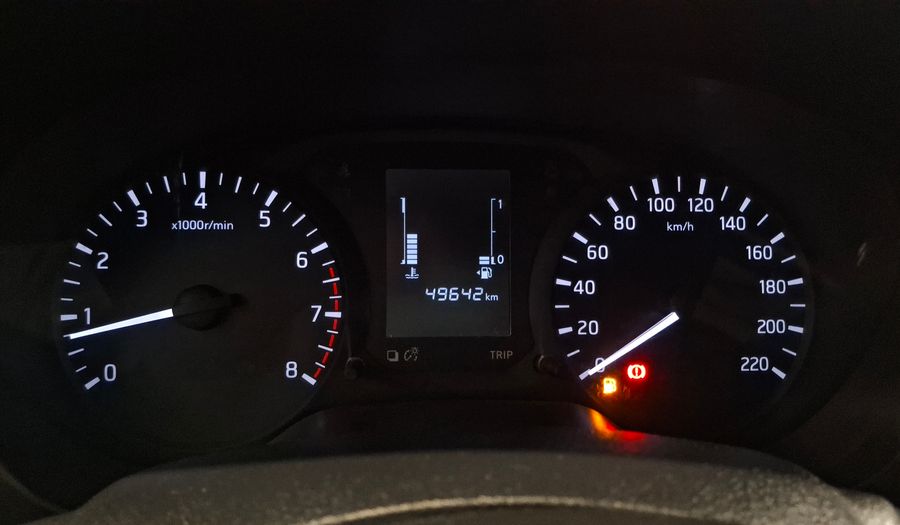 Nissan Np300 2.5 XE Pickup 2017