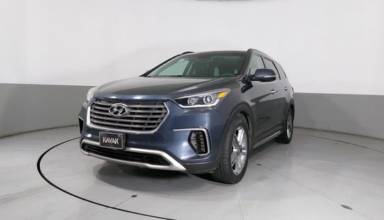 Hyundai • Santa Fe