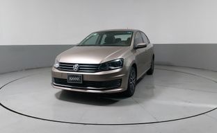 Volkswagen • Vento