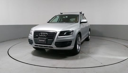 Audi • Q5