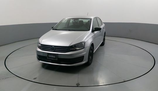 Volkswagen • Vento