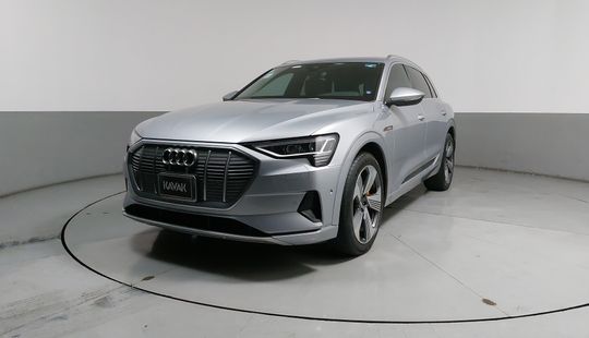 Audi • e-tron