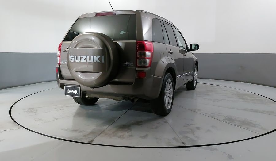 Suzuki Grand Vitara 2.4 L4 GLS AT Suv 2014