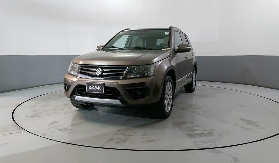 Suzuki Grand Vitara 2.4 L4 GLS AT Suv 2014