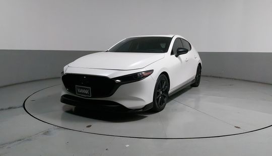 Mazda • Mazda 3