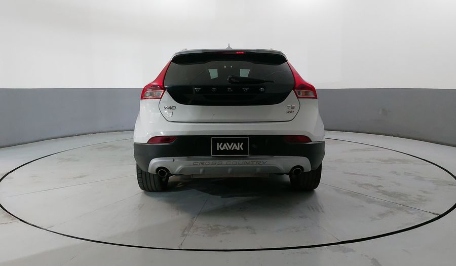 Volvo V40 2.5 T5 INSPIRATION AT 4WD Hatchback 2014