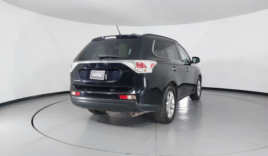 Mitsubishi Outlander 2.4 LIMITED Suv 2014