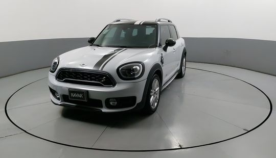 Mini • Countryman