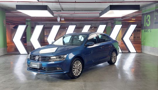 Volkswagen • Vento