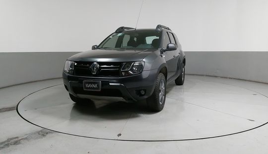 Renault • Duster