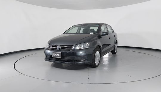 Volkswagen • Vento