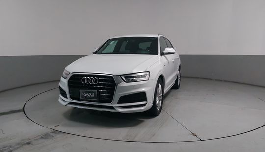 Audi • Q3