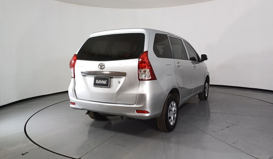 Toyota Avanza 1.5 PREMIUM AT Minivan 2015