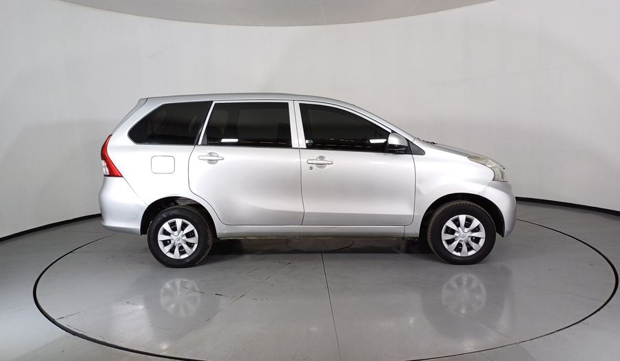 Toyota Avanza 1.5 PREMIUM AT Minivan 2015