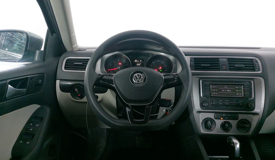 Volkswagen Jetta 2.0 LIVE TIP. Sedan 2016