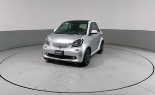 Smart • Fortwo