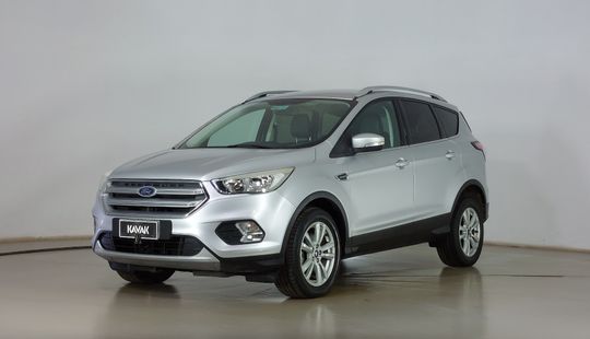 Ford • Escape