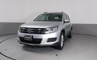 Volkswagen • Tiguan