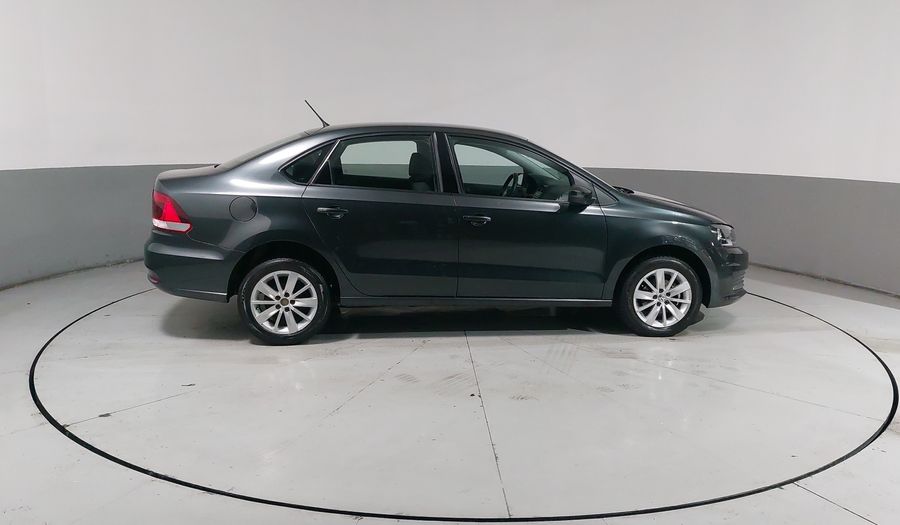 Volkswagen Vento 1.6 COMFORTLINE TIPTRONIC Sedan 2018