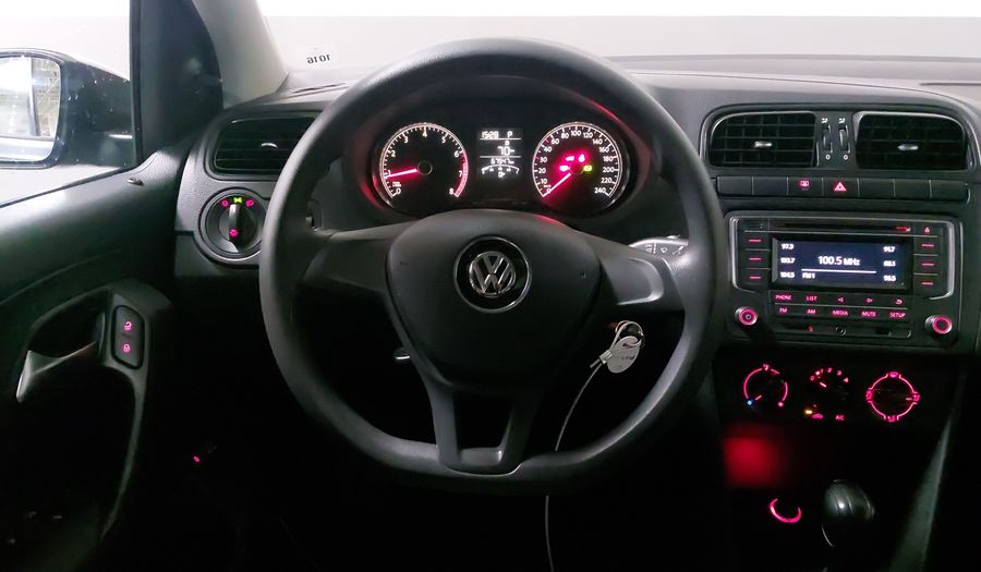 Volkswagen Vento 1.6 COMFORTLINE TIPTRONIC Sedan 2018