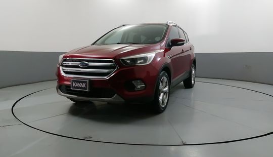 Ford • Escape