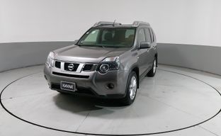 Nissan • X-Trail