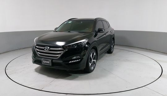 Hyundai • Tucson