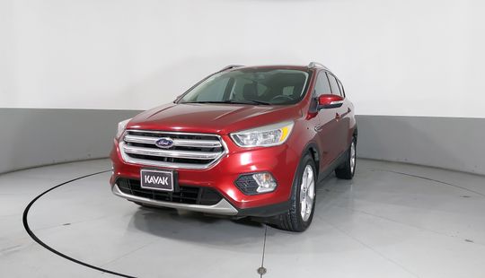 Ford • Escape