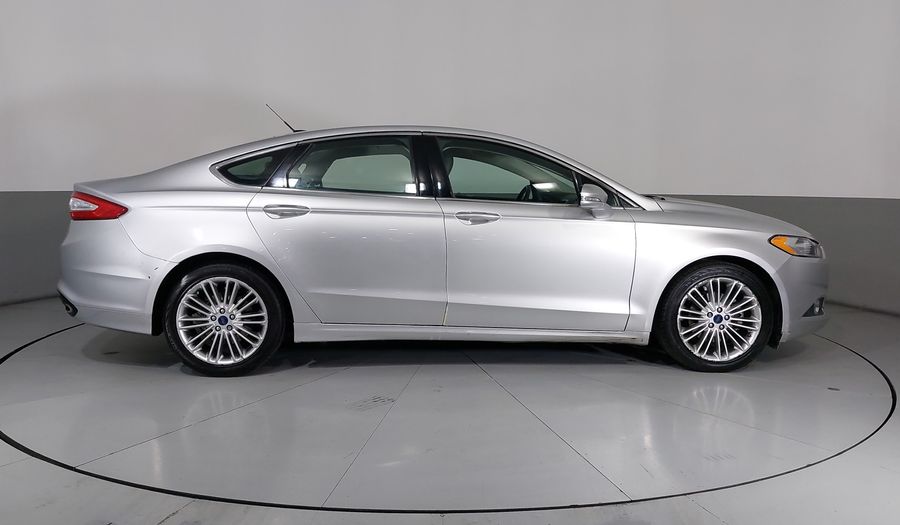 Ford Fusion 2.0 GTDI SE LUXURY AT Sedan 2016