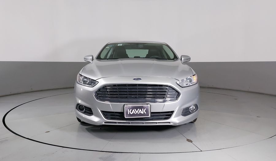 Ford Fusion 2.0 GTDI SE LUXURY AT Sedan 2016