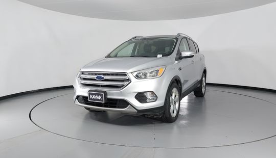 Ford • Escape