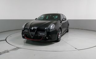 Alfa Romeo • Giulietta