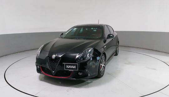 Alfa Romeo • Giulietta