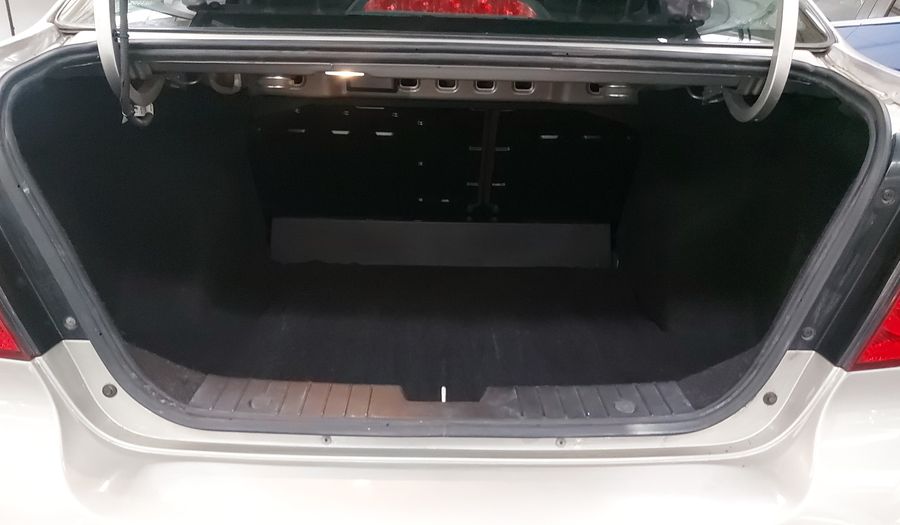 Chevrolet Aveo 1.6 LS Sedan 2013