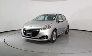 Peugeot • 208