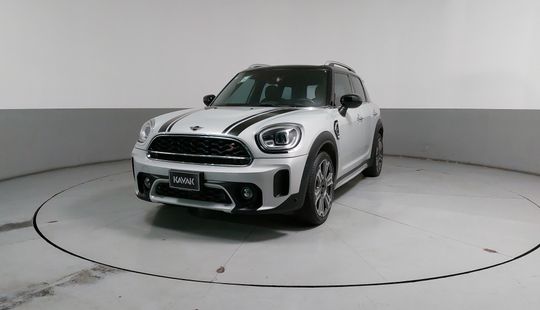 Mini • Countryman