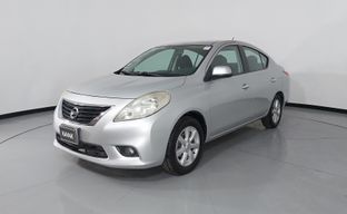 Nissan • Versa