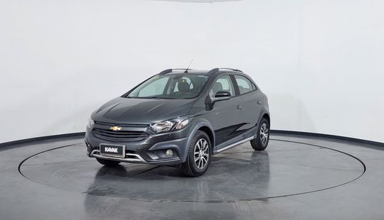 Chevrolet Onix 1.4 ACTIV MT-2017