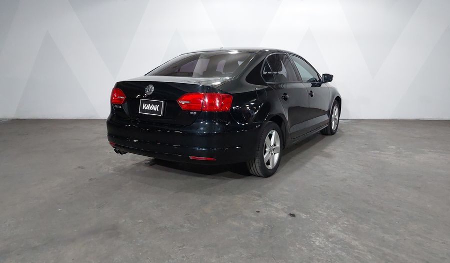 Volkswagen Jetta 2.5 TRENDLINE MT Sedan 2014