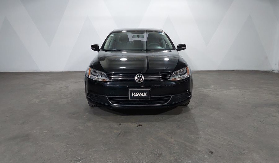 Volkswagen Jetta 2.5 TRENDLINE MT Sedan 2014