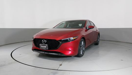 Mazda • Mazda 3