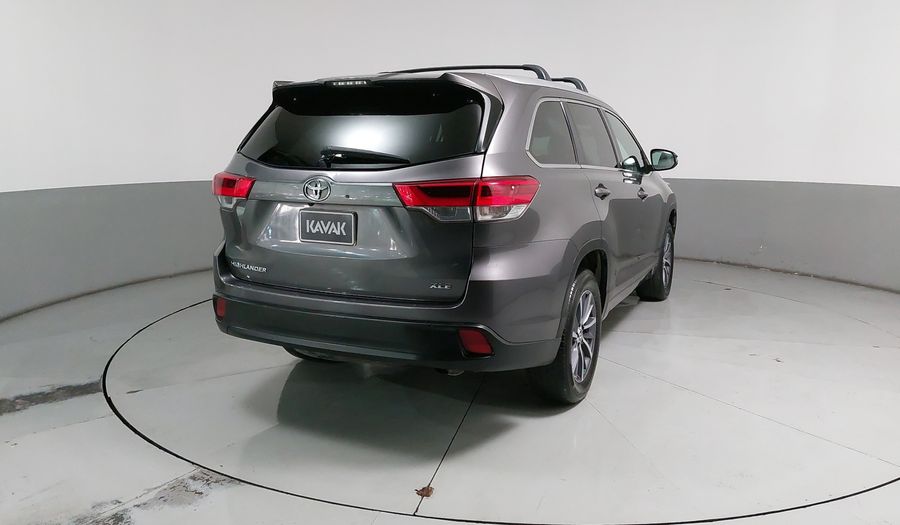 Toyota Highlander 3.5 XLE Suv 2018