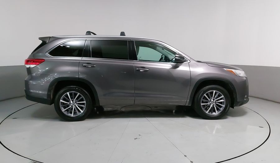 Toyota Highlander 3.5 XLE Suv 2018