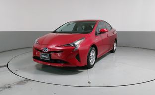 Toyota • Prius